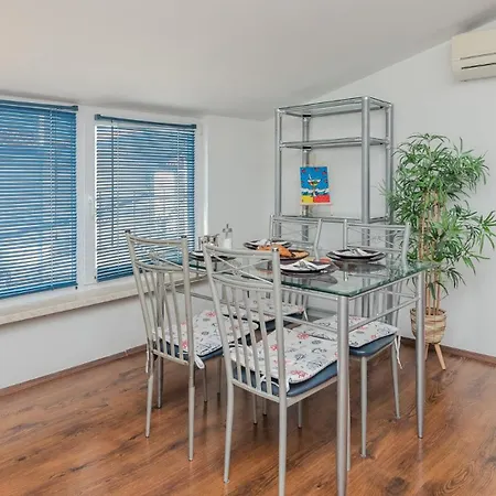 Апартаменты Barbara 5 By Guide Трибунь