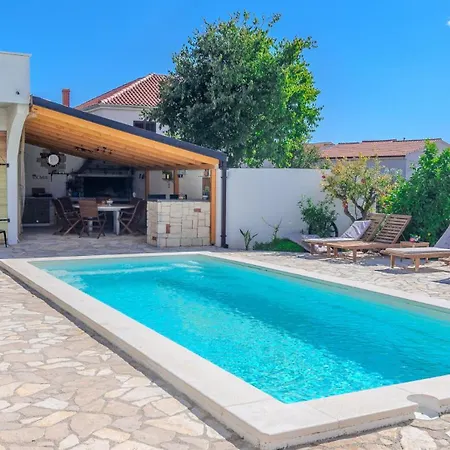 Barbara 5 By Guide * Tribalj