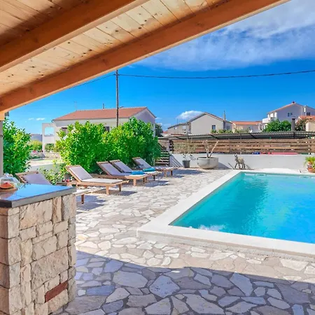 Appartement Barbara 5 By Guide Tribalj