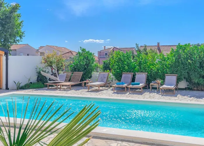 Barbara 5 By Guide *